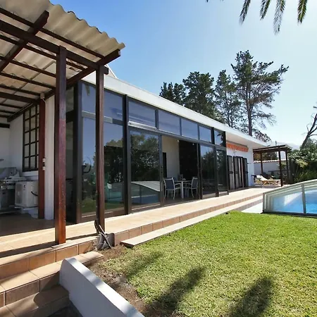 Casa Dos Dragos El Paso